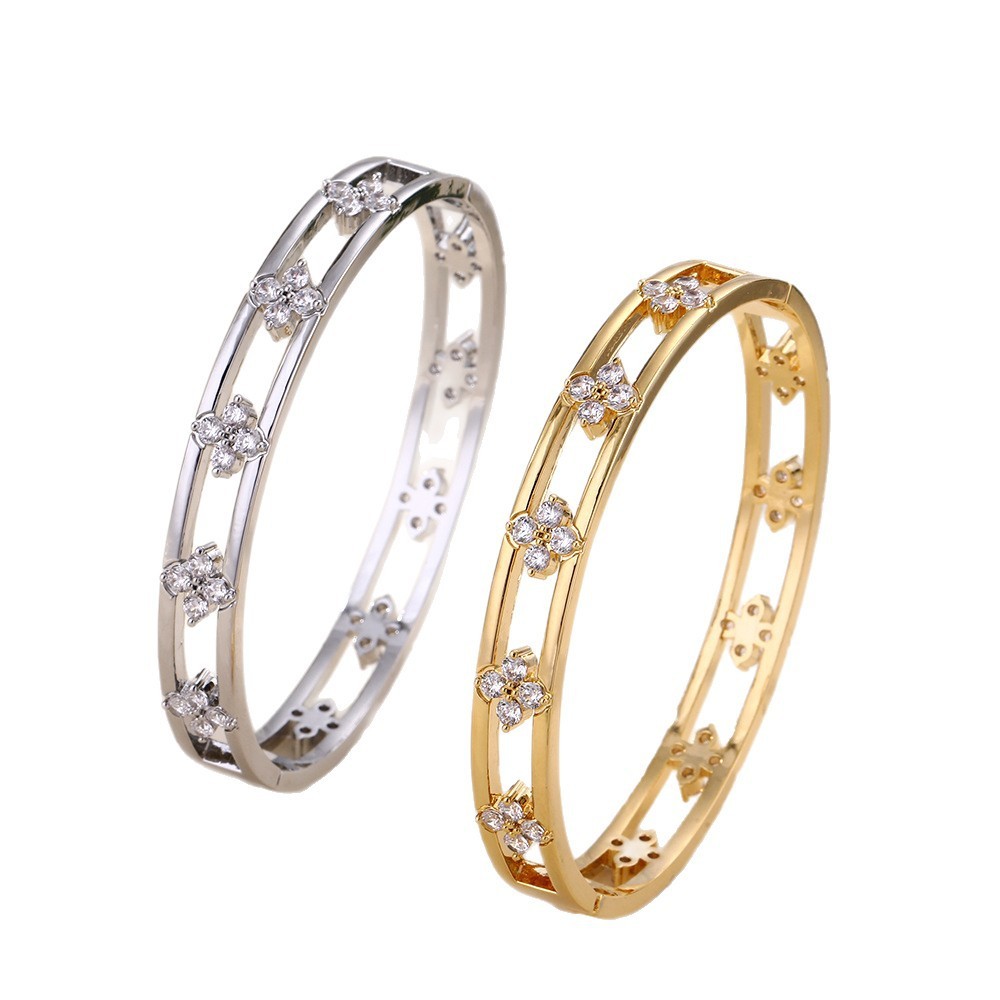 European And American Hollow Women's Simple Bracelet - Image 4