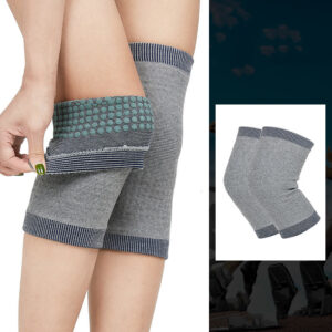 Self-heating coated knee pad sports knee protector