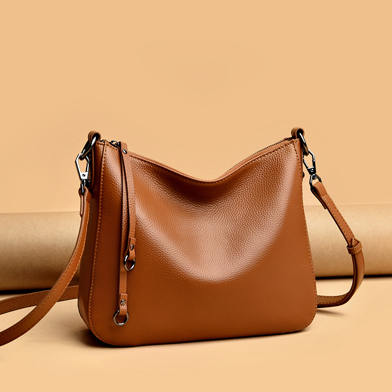 Tote Bag Women's Large Capacity Leather Messenger Bag - Image 5