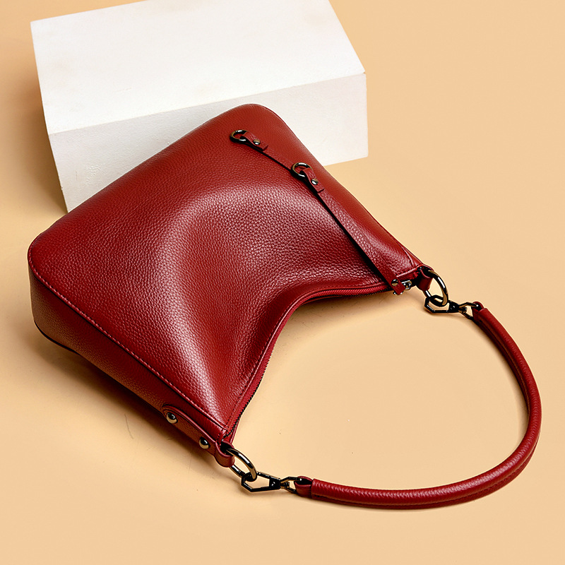 Tote Bag Women's Large Capacity Leather Messenger Bag - Image 3